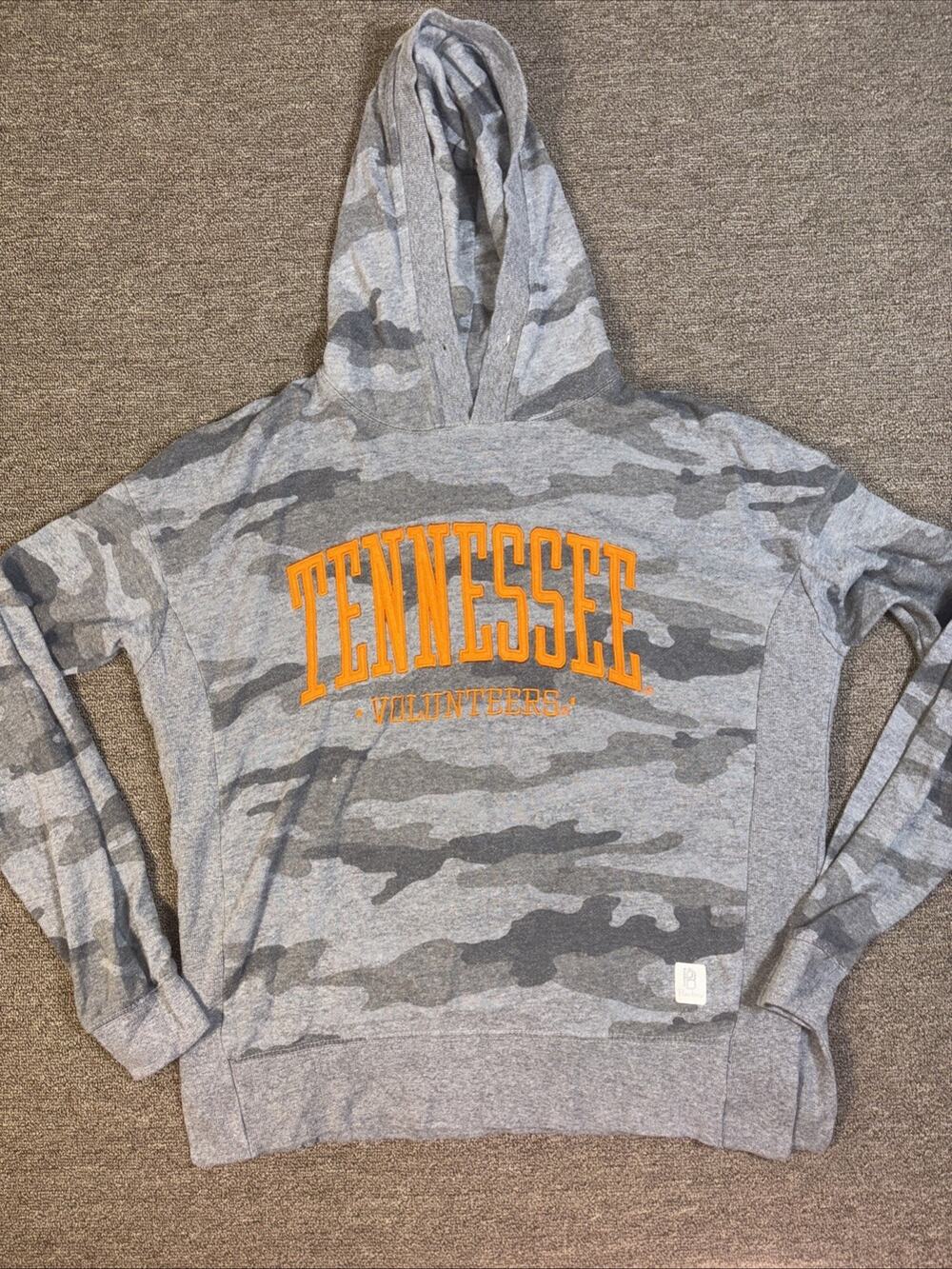 Tennessee Volunteers Camp Hoodie Large 24x25 Pressbox